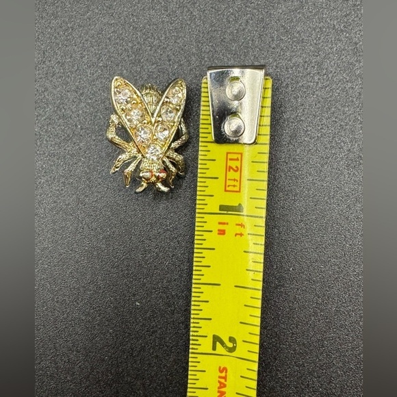 Vintage 1950’s Housefly Nemo Gold Rhinestone Brooch Pin - Picture 3 of 6